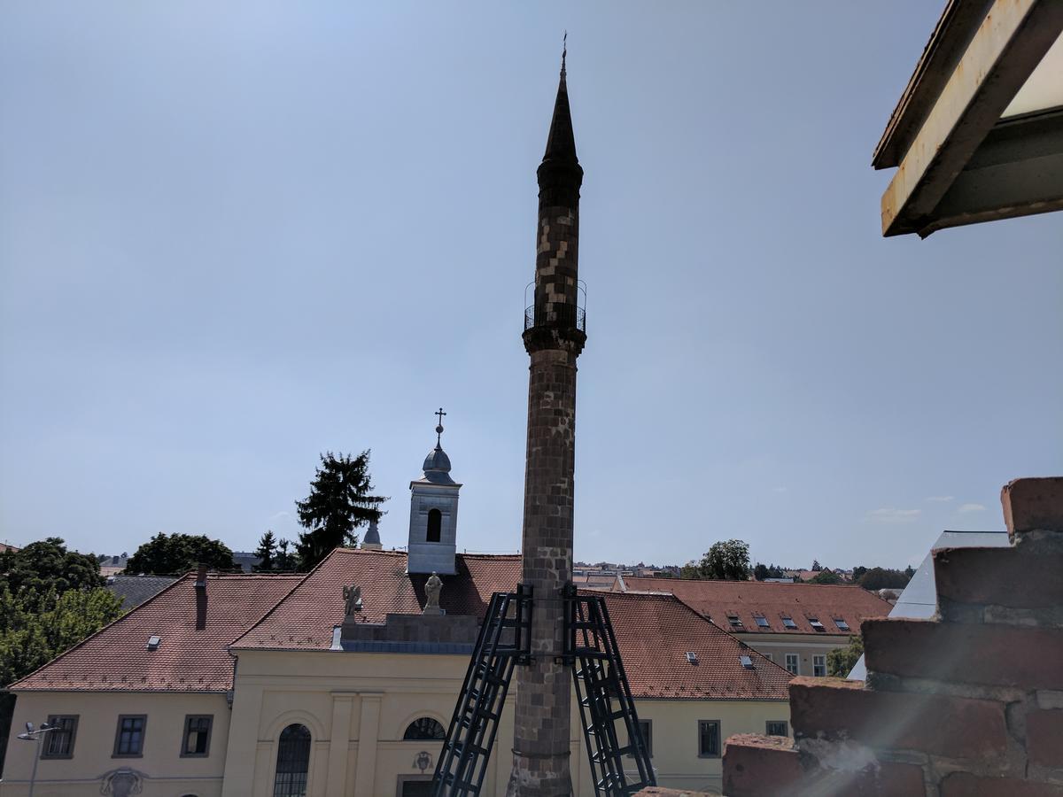 Minaret Apartman Eger Exterior photo